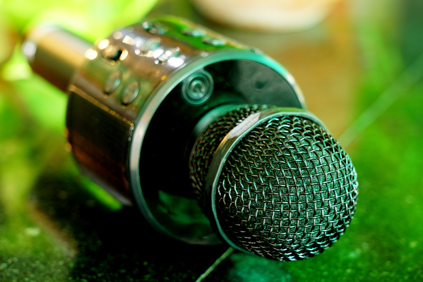 嘉林實業：藍牙麥克風生產的領航者