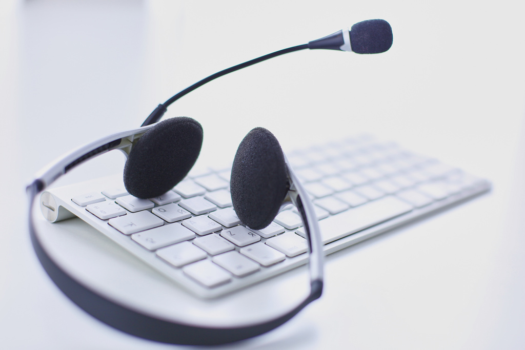 耳機代工設計與研發階段